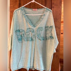 Turquoise blue V-Neck 'Rock' Top